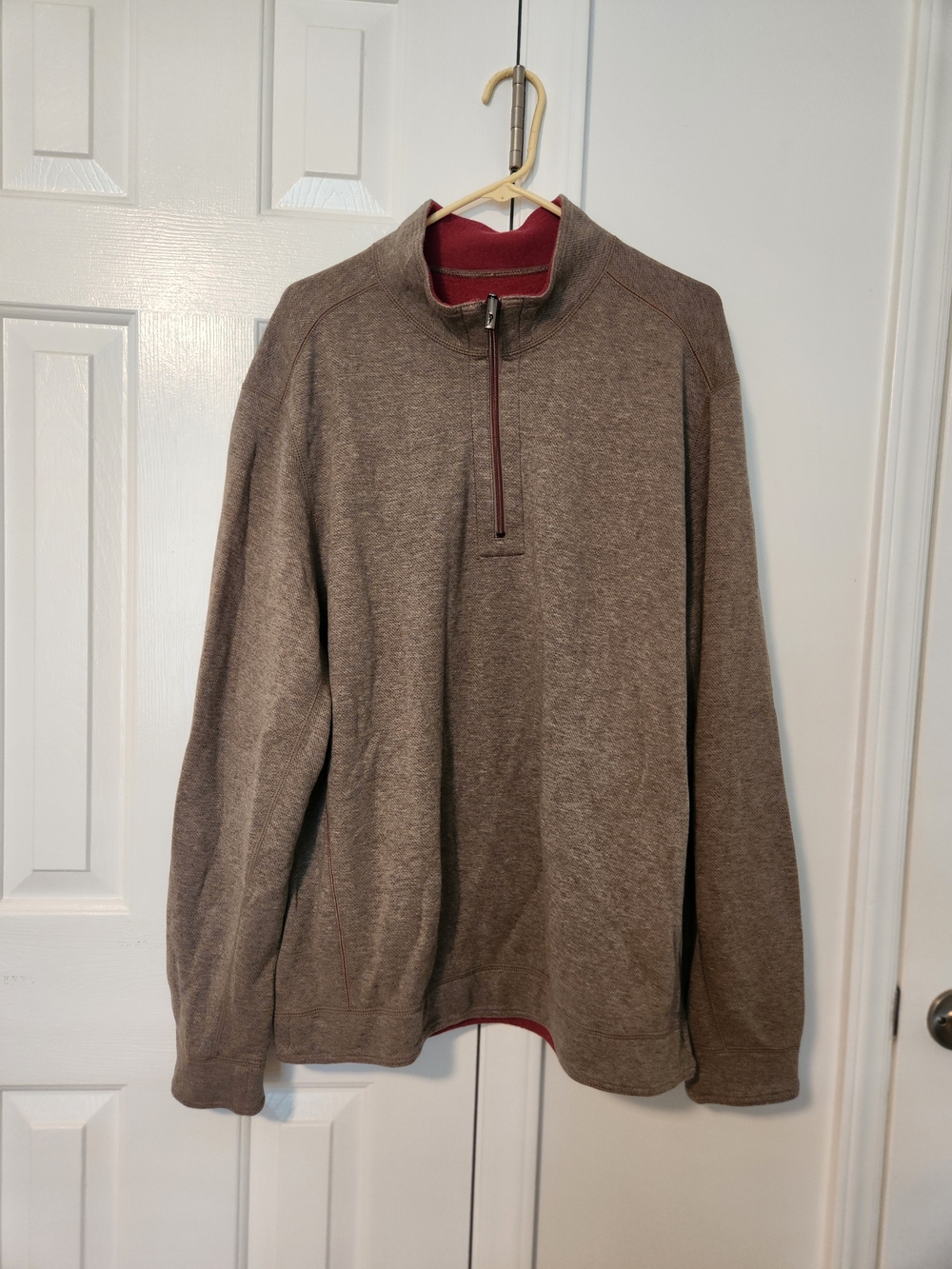 Tommy Bahama Brown Zip-Front Sweater with Red Trim
